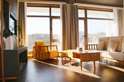 天津和禕山居民宿 鄰近天津市薊州區山知語露營地服務站的酒店