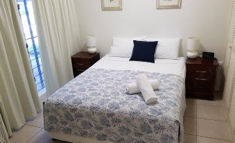 Mango Tree Holiday Apartments