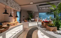 JOY LUCK PINEAPPLE RESORT HOTEL - servizio colazione