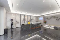 Ya Ma Xun Luxury Hotel（Ningbo Railway Station Business College）