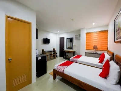 OYO 848 Dona Aurora Condotel Hotel di 