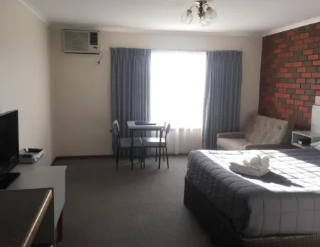 Warragul Views Motor Inn