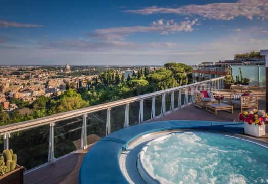 로마 카발리에리 어 월도프 아스토리아 호텔