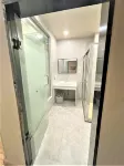 荷港飯店（貴港萬達廣場荷城小學店） - 2 星級