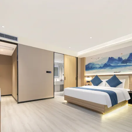 H Hotel (Wuhan Zhuankou Sports Center store)