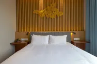 더칭 치환 아트 호텔 중국 공산당 Deqing 카운티위원회 당 학교 주변 호텔
