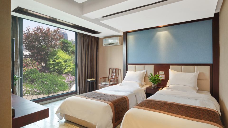Liangyuan Sanguo Wenhua Hotel