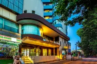 Starry Sky Hotel (Taiyuan Railway Station Jianshe South Road) Hotels in Railway Station
