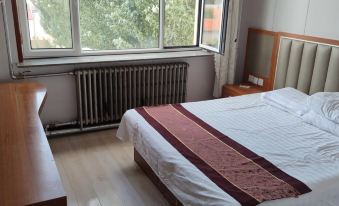 Aohan Banner Xinyue Hotel