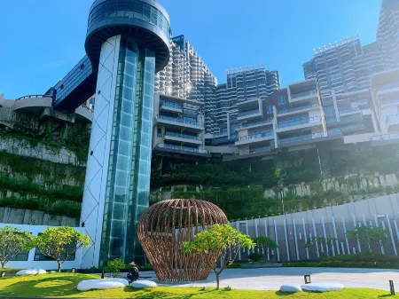 Na AO JA MEE Space Apartment Отели рядом с достопримечательностью «Qing'aowan Astronomy Square»