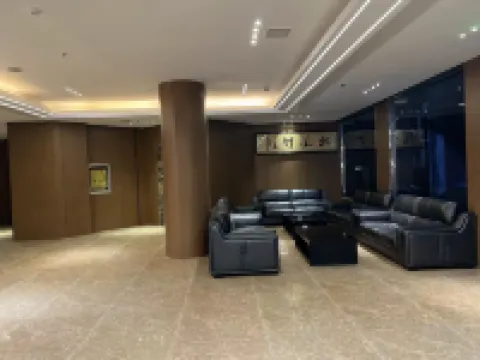 Poyang Yishang · Wanjing Business Hotel