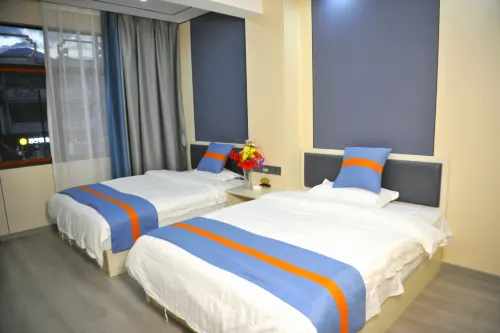 Chaoyang Hotel (Heyang East Road Shop)