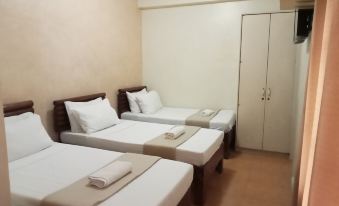 4. RedDoorz..