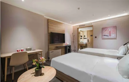 HanTing Hotel (Zhangshu Municipal Government Yaodou Avenue) Отели в г. Чжаншу