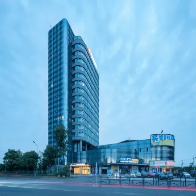 麗楓酒店（徐州賈汪星藝佳商場店） Hotels in der Nähe von Jianping Middle School Athletic Field (North Gate)