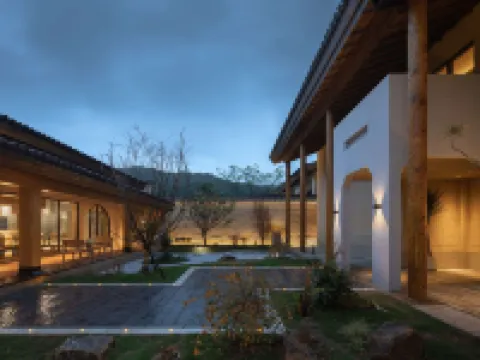 Jinglu Lanshan Longnan Weiwu Hotel a Longnan