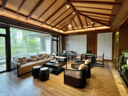 Benxi HuaxiMu Yunxiqiyang Hot Spring Hotel