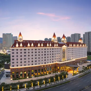 Swissôtel Hefei Grand Park Hotels near Hefei Andover Oceanarium