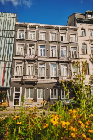 The Legacy by 2Go4 City Center Отели рядом со станцией Schuman Station