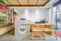 지우화산 만신 (지우화산 관광지구 커춘 환승센터 지점)