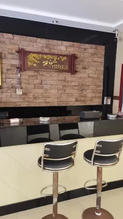 Biqiao Taohuayuan Hotel Отели рядом с достопримечательностью «Tianzi Lake Tourist Scenic Area»