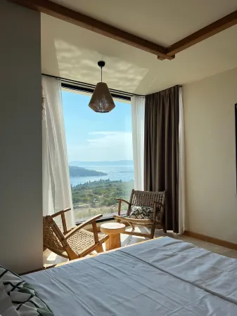 The May Five - Adults Only Отели в г. Сеферихисар