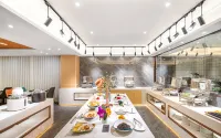 Vienna Hotel (Queshan Longshan Avenue) Hotels in Queshan