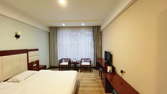 Meiluntian Business Hotel
