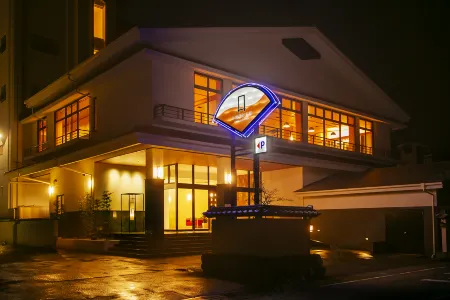 Oyado Andon Toba Отели рядом с достопримечательностью «Жемчужный остров Микимото»