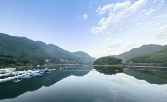 Lin Shenjian Lu Homestay