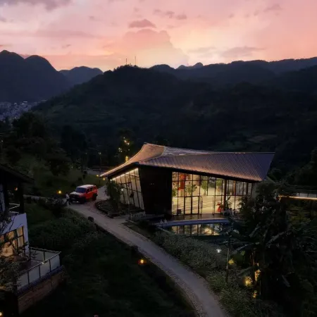 Guangnan Liulangcheng • Shihu Bay Banshan Resort Hotel