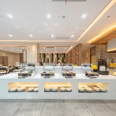 Lavande Hotel (Fei County Zhengwu Zhongxin Ligong Daxue)