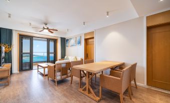Haina Xingchen Full Suite Surf Sea View Beautiful Stay (Wanning Sunac Riyuewan Branch)
