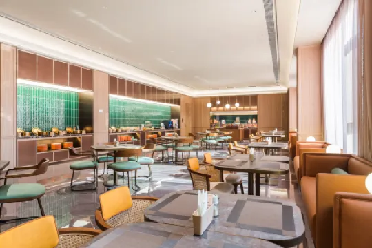 Orange Hotel (Beijing Garden Expo Park) Отели рядом с достопримечательностью «Wuhan Garden»