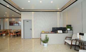 Meiliyue Residential Homestay(Feilaisi Meili Snow Mountain Scenic Area Store)