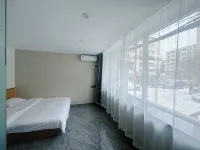 Xinyu Business Hotel