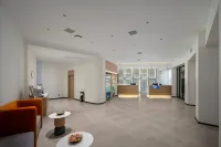 Jinjiang Inn (Shaoguan Nanxiong Times Square Branch) - parking