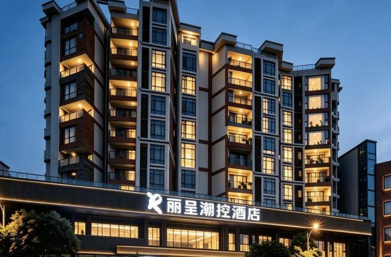 Rezen Chaokong Hotel (Guilin Elephant Trunk Hill Scenic Area Two Rivers and Four Lakes)