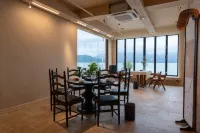 Chunshi · Xitang | Begonia Gallery · Premier Lakeview Holiday Courtyard (Daluoshui, Lugu Lake) - 2 estrellas