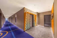Chengxiaowo · E-sports Homestay (Hefei Greenland Yinghai) - E-sport