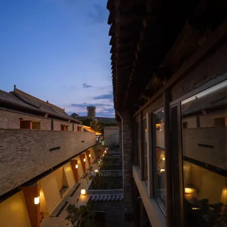 Lan Yue Hot Spring Garden Hotel