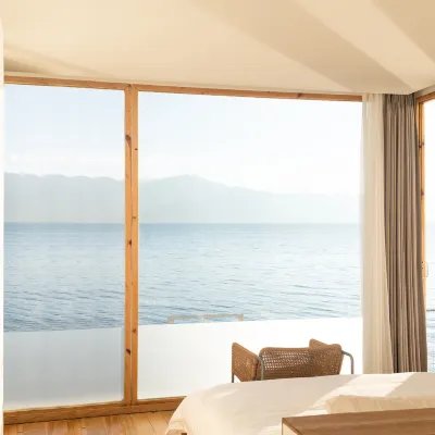 SEA SEE view Guesthouse Hotels near Butterfly Spring Park