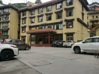 Xinliang Hotel Hotels in Xinlong County