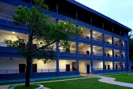 Yingxi Tangquan Resort