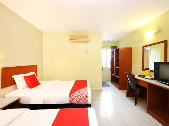 Oyo 447 comfort hotel meru