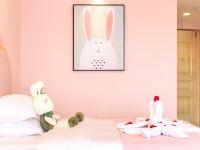 丽途度假公寓(广州融创文旅城店) - 可爱兔子主题双床房