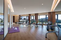 Ramada by Wyndham Yingshan Jiulongwan Resort - Parkering