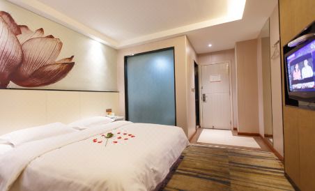 Fashion Hotel 168 Zhuxi County - Housity