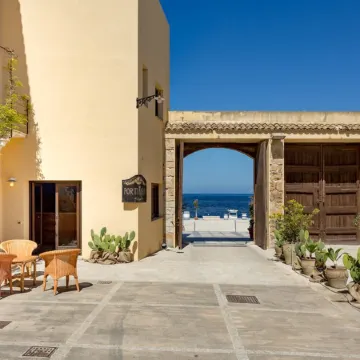 Phi Hotel la Tonnara di Bonagia