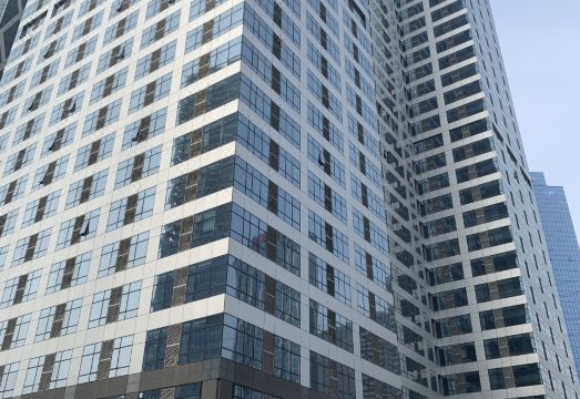 복층 구조 숙소 내부